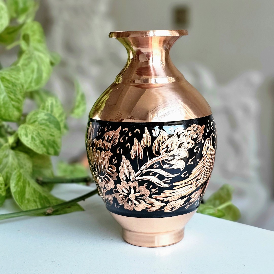 گلدان مسی الماس تراش مدل خمره ای ارتفاع 15 به همراه جعبه فانتزی