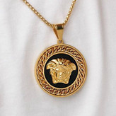 گردنبند های اسپرت طرح ورساچه Versace نگین کاری شده رنگ ثابت کد zsm (پس کرایه)