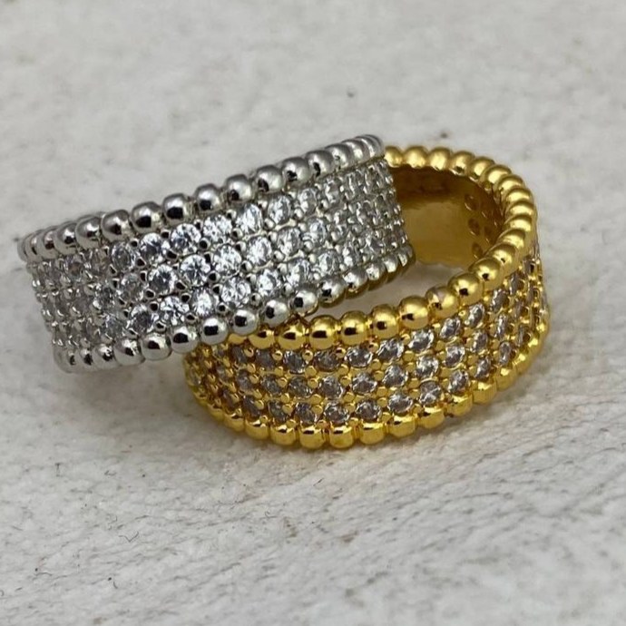 انگشتر طرح جواهری زنانه طرح نگین فری سایز Freesize تنوع طرح رنگ ثابت کد tj (پس کرایه)