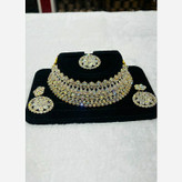 سرویس جواهری سرویس هندی جواهری سرویس فول نگین سینه ریز گوشواره فرقبند هندی