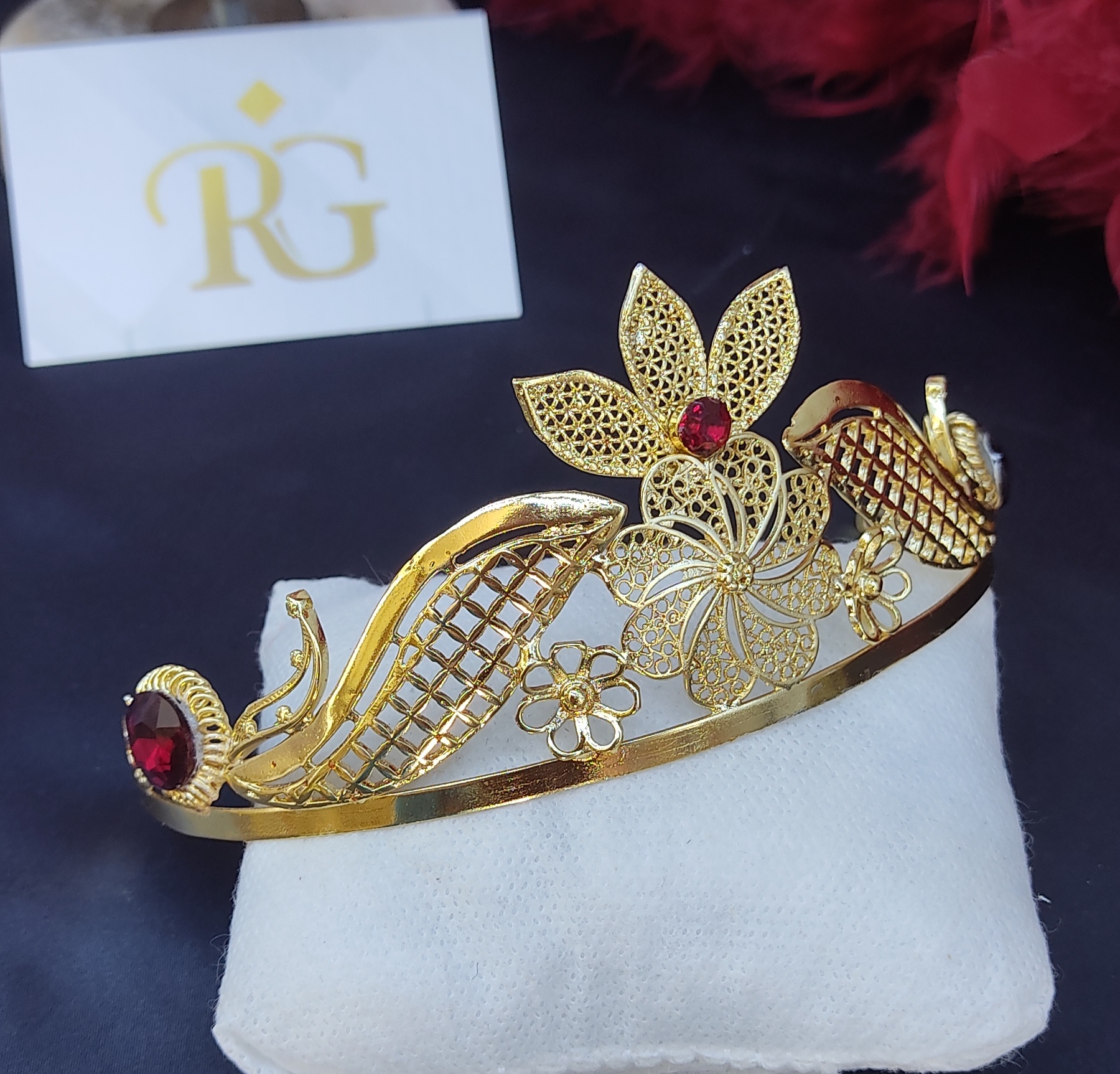 تاج آناهیتا طرح طلا دست ساز | مناسب نامزدی و مراسم | روح گندم