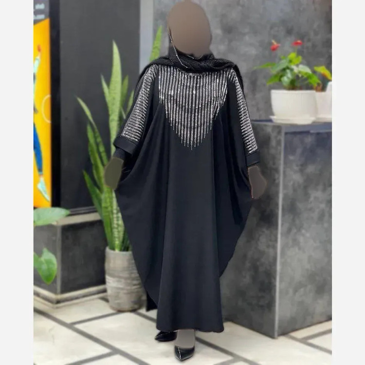 عبایی ریحانا جنس الیزه رنگ مشکی فری سایز 38 تا 52