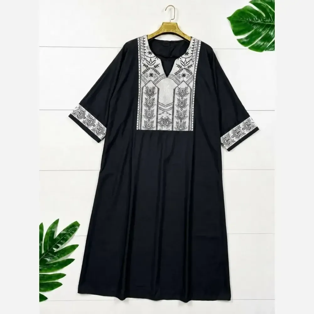 عبای زنانه مدل آلکا جنس داکرون سوزندوزی رنگ مشکی فریسایز