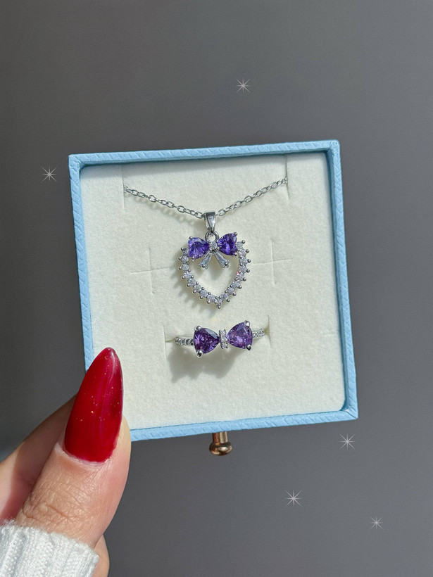نیمست پاپیون بنفش