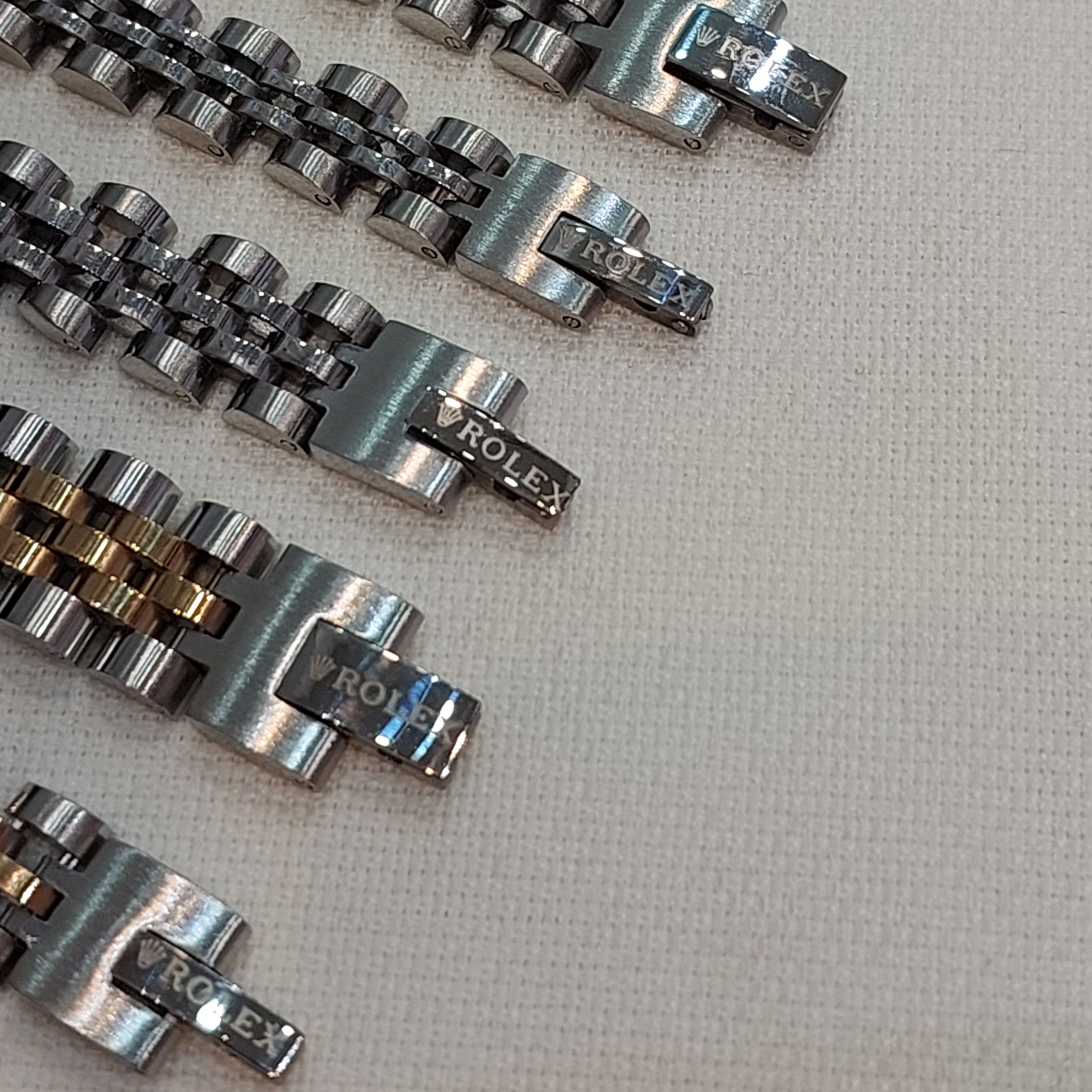 دستبند رولکس مردانه و زنانه دستبند استیل مردانه دستبند استیل زنانه دستبند استیل رنگ ثابت