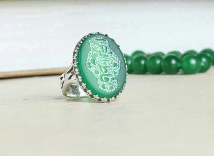 انگشتر عقیق سبز با حکاکی یافاطمه الزهرا رکاب الیاژی کد 8148