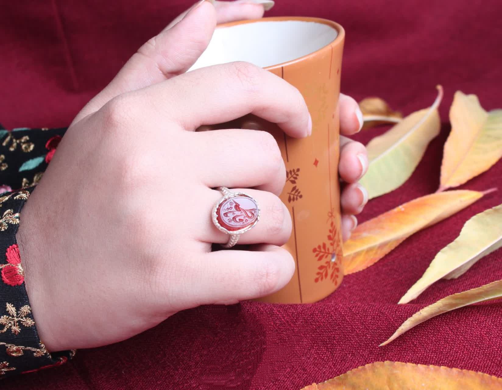 انگشتر عقیق قرمز یافاطمه زنانه  کد 1382