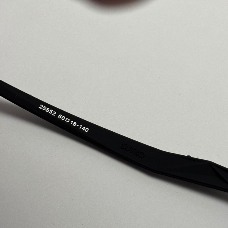 عینک آفتابی اسپرت اوکلی OAKLEY مدل SUTRO فریم مشکی عدسی آتیشی (ارسال رایگان)