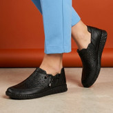 کفش طبی زنانه دست دوز مدل یلدا رنگ مشکی(همراه با کفی طبی) (پس کرایه)