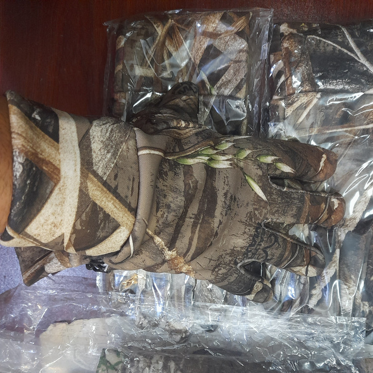 دستکش استتار طبیعت دستکش کمپینگ و کوهنوردی دستکش شکار و ماهیگیری دستکش استتار شاخه برگی دستکش تاکتیکال شاخه برگی