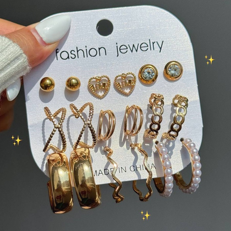 پک گوشواره 9 تایی خاص و جذاب و کاربردی طلایی